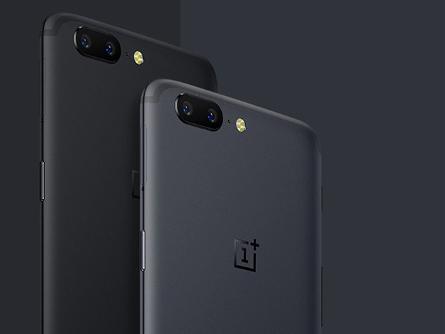 The cellphone OnePlus five is slim at 7.25mm and might be available in two versions- Midnight Black and Slate Grey. Image Source The economics times